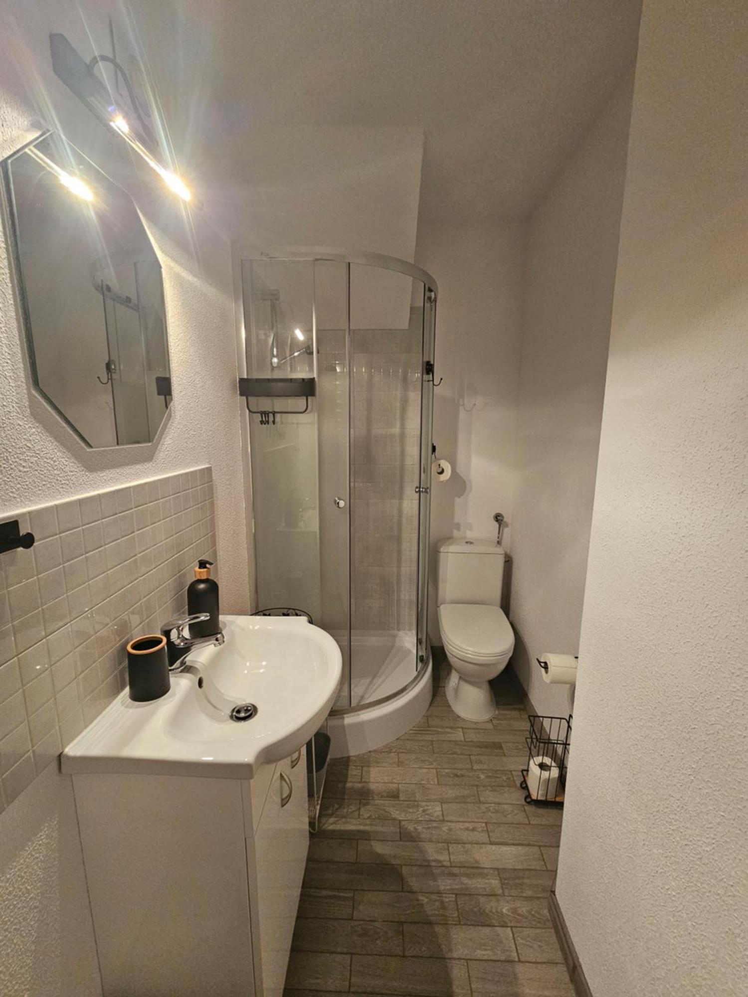 Villa Optimum 웨바 외부 사진